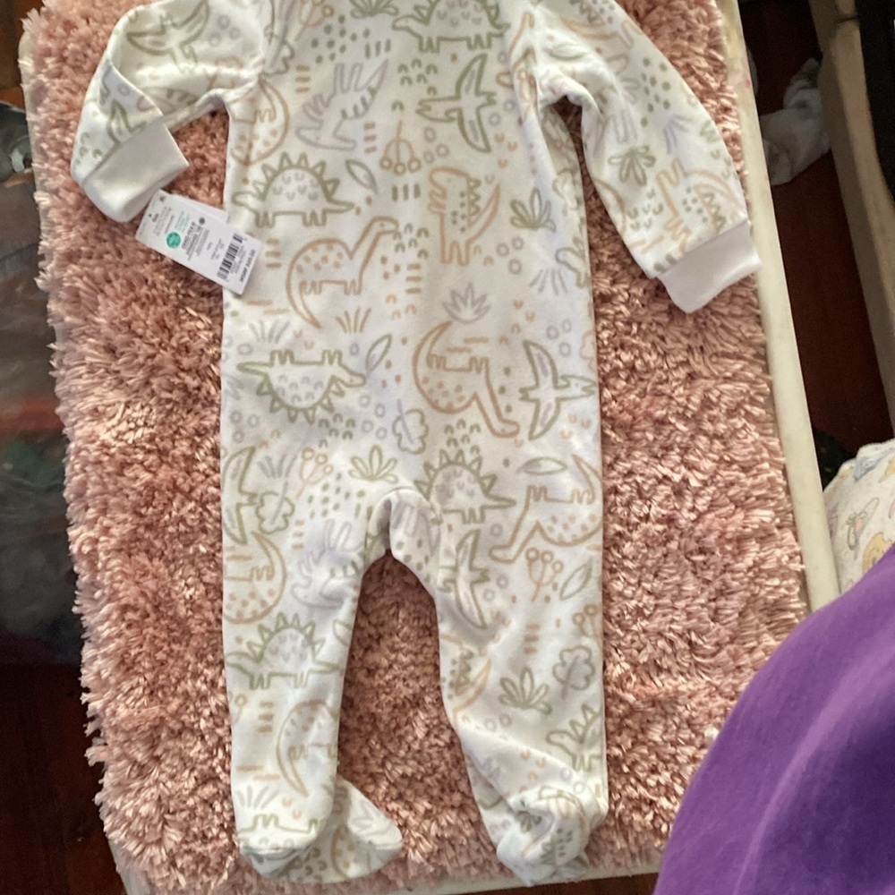 Carter’s sleeper - Picture 8 of 8